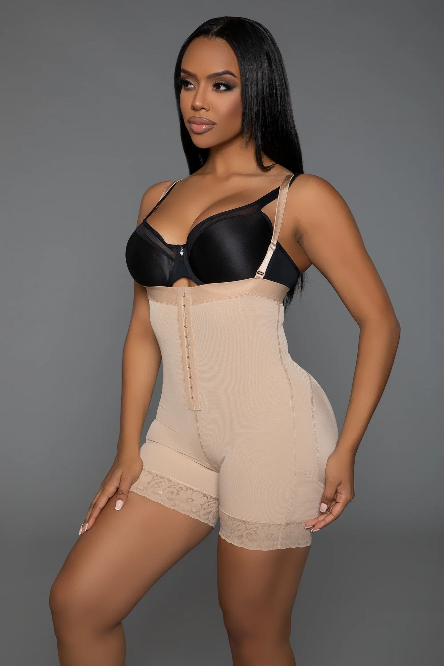 2336 Cinch Me In Bodyshaper