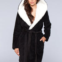 1817 Janet Plush Fleece Color Block Robe